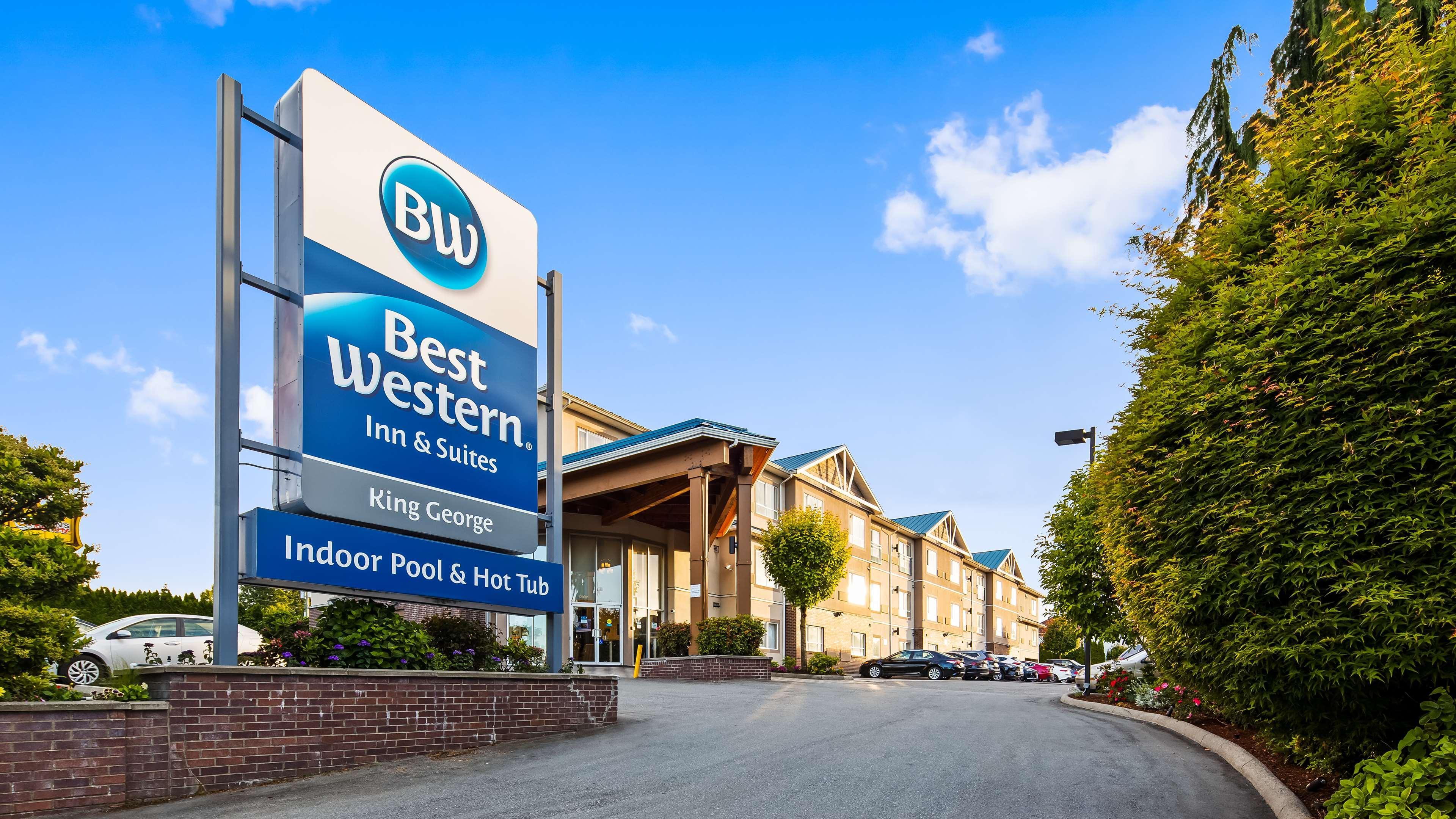 Best Western King George Inn & Suites Surrey Exterior photo